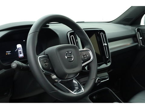 Volvo XC40 Recharge Twin Pro Pano-dak | Leer | Trekhaak | Adap. Cruise | 360 camera | 4x stoel+ stuurverw. |