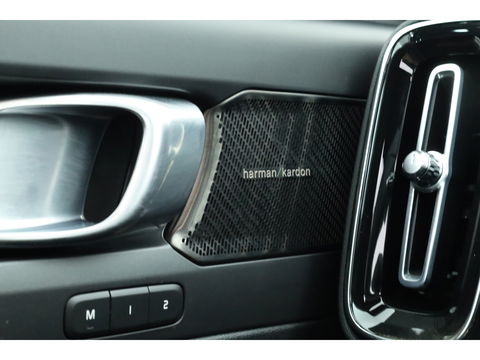 Volvo XC40 Recharge Twin Pro Pano-dak | Leer | Trekhaak | Adap. Cruise | 360 camera | 4x stoel+ stuurverw. |