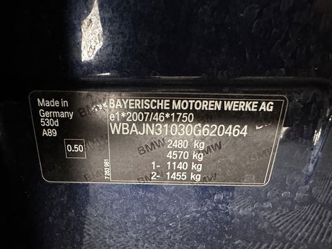 BMW 5 Serie Touring 530d High Executive Luxury-Line Aut. *PANO | BOWERS-WILKINS | LEATHER | FULL-LED | ADAPTIVE-CRUISE | BLINDSPOT | MEMORY-PACK | TOPVIEW | HEAD-UP | HEATED-COMFORTSEATS | DIGI-COCKPIT | NAVI-FULLMAP | TOWBAR | 19''ALU*