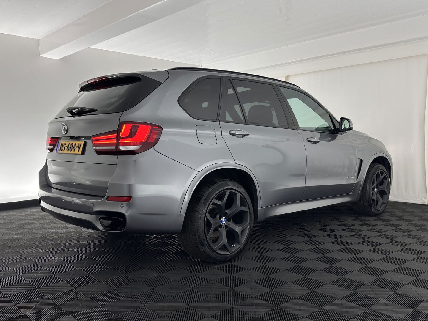 BMW X5 (Plug-In) xDrive40e M-Sportpack iPerformance High Executive Aut. *PANO | LEATHER | FULL-LED | MEMORY-PACK | BLINDSPOT | CAMERA | HIFI-SOUND | NAVI-FULLMAP | SHIFT-PADDLES | PRIVACYGLASS | ECC | HEAD-UP | PDC | CRUISE | 20''ALU*