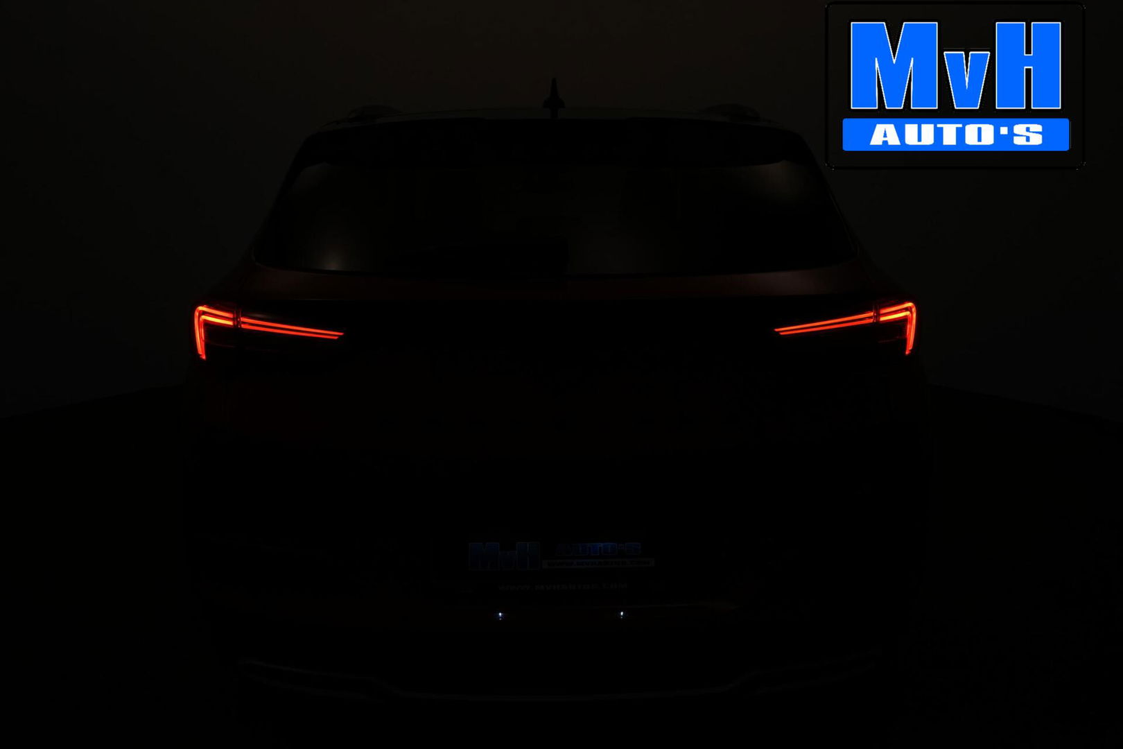 Opel Grandland 1.6 Turbo Plug-In Hybrid 4x4 Ultimate|300PK|BOMVOL!