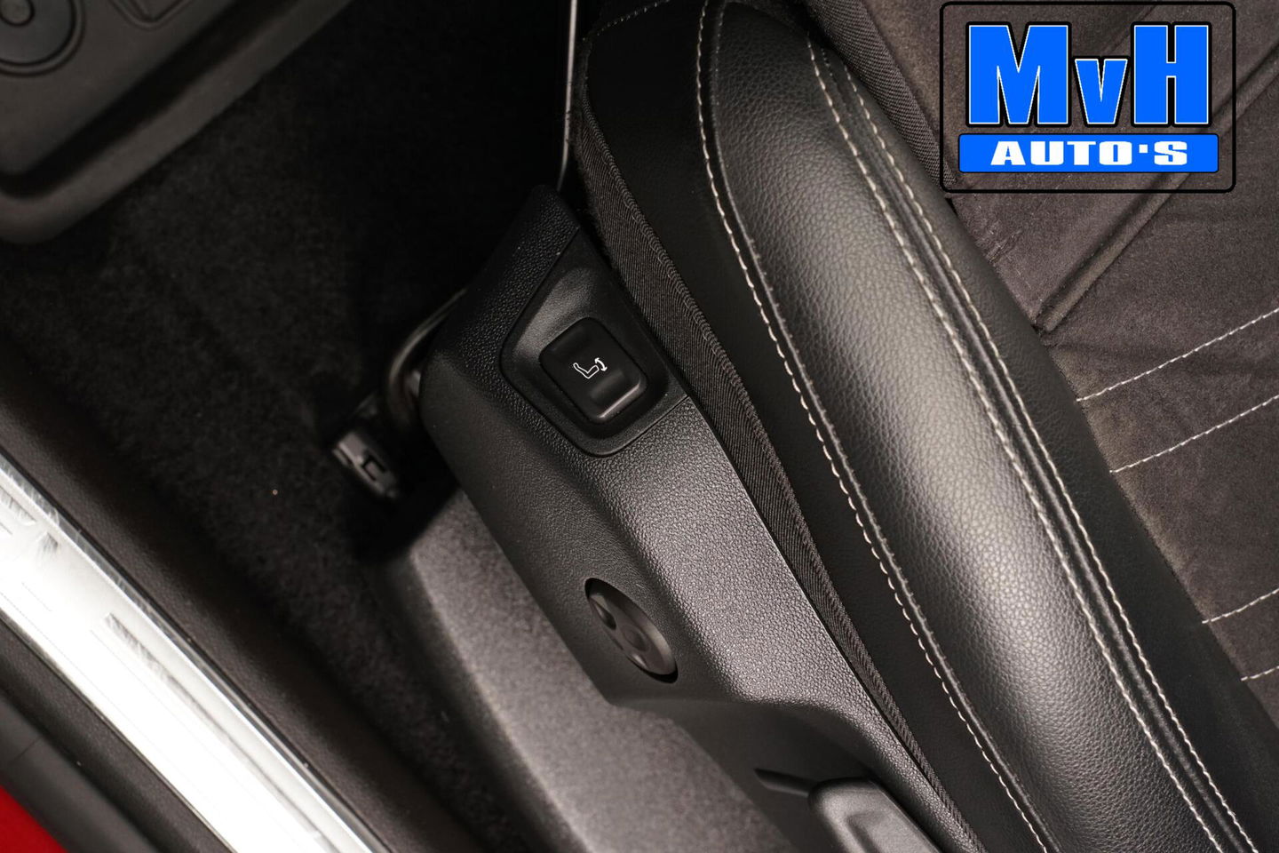 Opel Grandland 1.6 Turbo Plug-In Hybrid 4x4 Ultimate|300PK|BOMVOL!