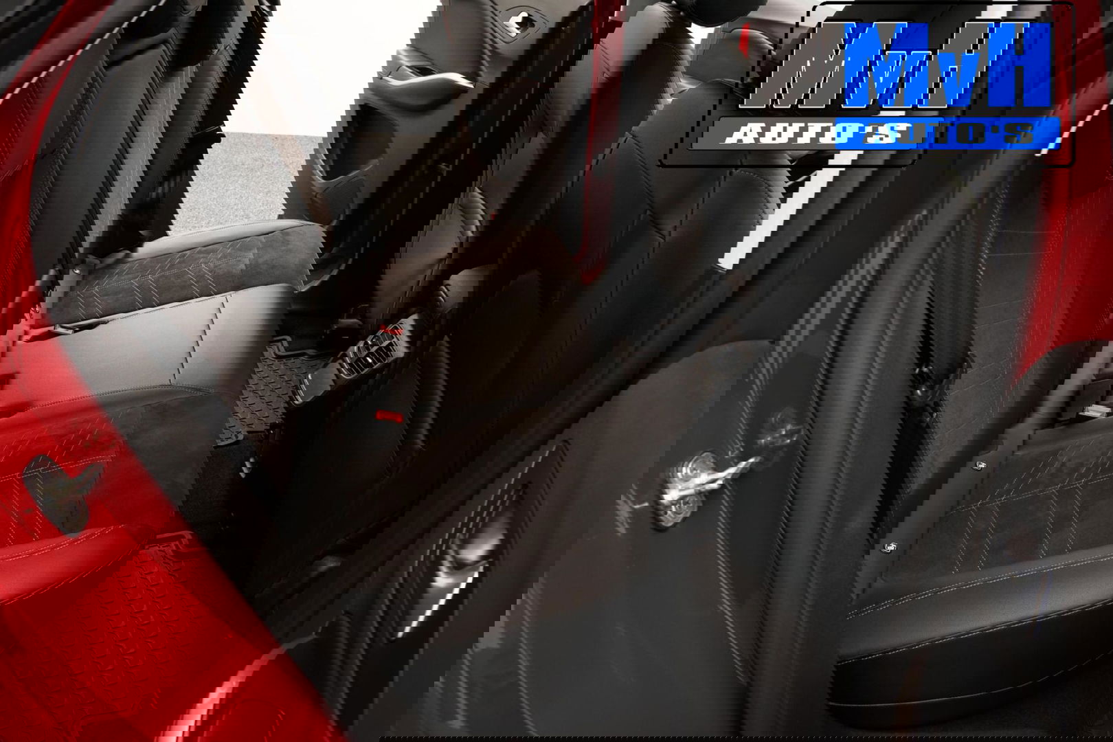 Opel Grandland 1.6 Turbo Plug-In Hybrid 4x4 Ultimate|300PK|BOMVOL!