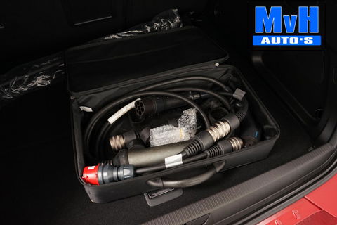 Opel Grandland 1.6 Turbo Plug-In Hybrid 4x4 Ultimate|300PK|BOMVOL!