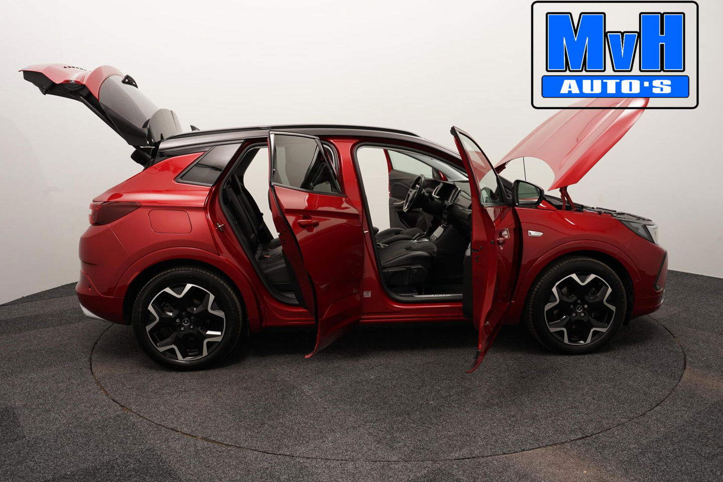 Opel Grandland 1.6 Turbo Plug-In Hybrid 4x4 Ultimate|300PK|BOMVOL!