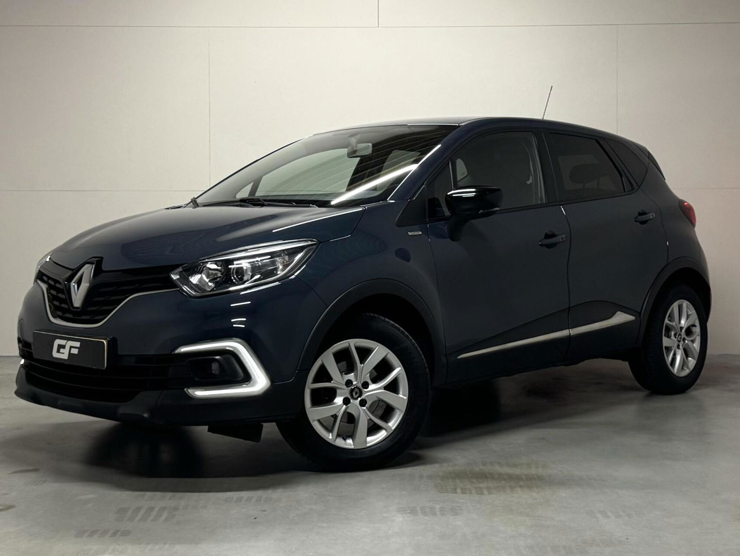 Renault Captur 0.9 TCe Limited Airco Cruise Navi PDC NAP