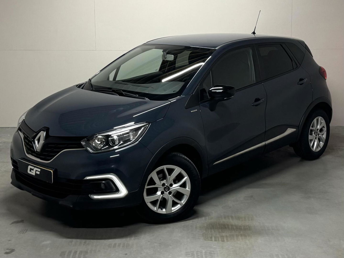 Renault Captur 0.9 TCe Limited Airco Cruise Navi PDC NAP