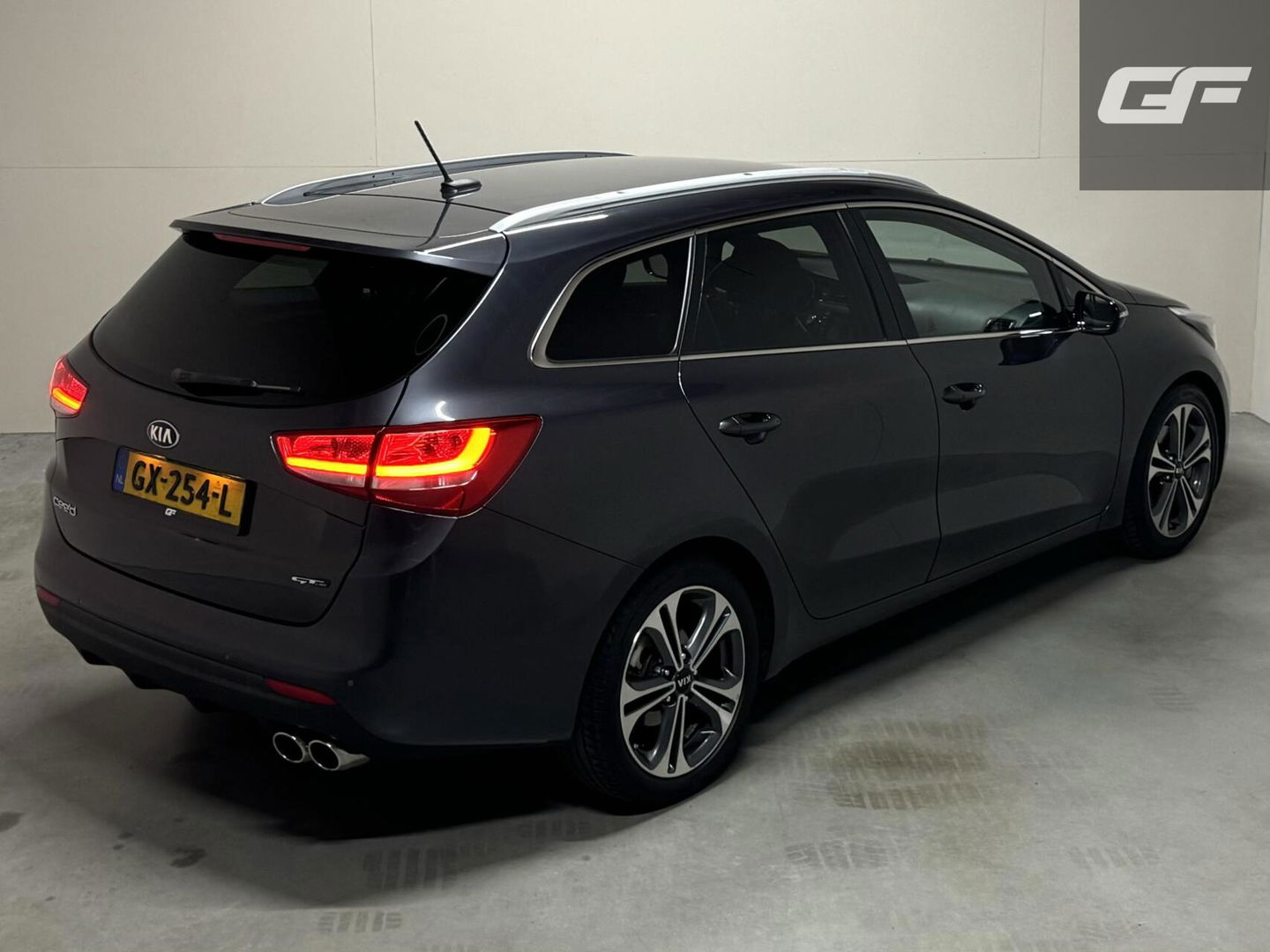 Kia cee'd Sportswagon 1.0 T-GDi GT-Line Clima Camera Stoel/Stuurverw. NAP