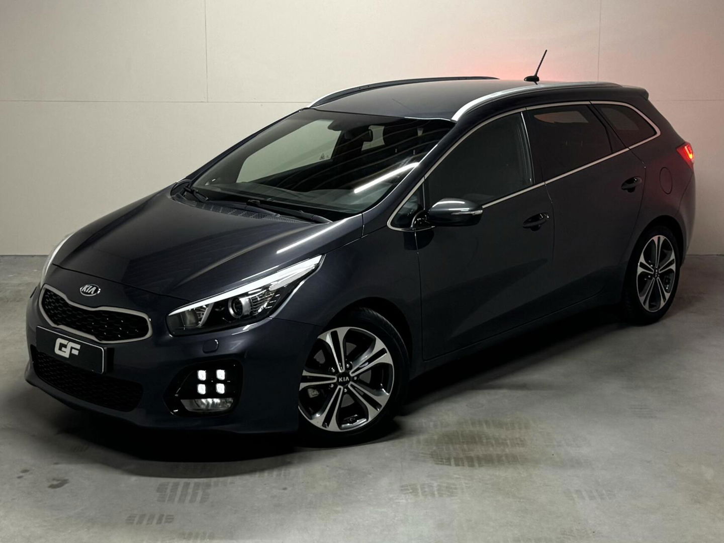 Kia cee'd Sportswagon 1.0 T-GDi GT-Line Clima Camera Stoel/Stuurverw. NAP