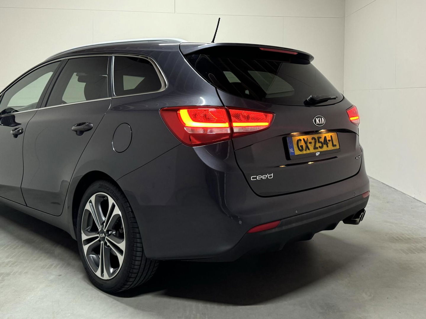 Kia cee'd Sportswagon 1.0 T-GDi GT-Line Clima Camera Stoel/Stuurverw. NAP