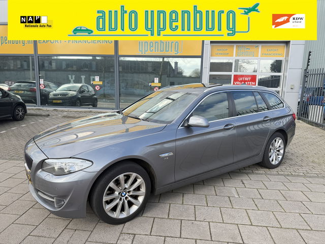 BMW 5 Serie - Touring 520i High Executive M- Style Automaat * Panoramadak * Leer * Bi-Xenon * Climatronic *