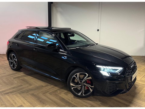 Audi A3 Sportback 45 TFSI e S edition Competition PANO VOL'