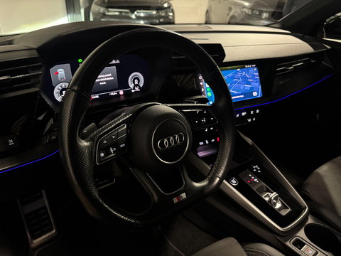 Audi A3 Sportback 45 TFSI e S edition Competition PANO VOL'