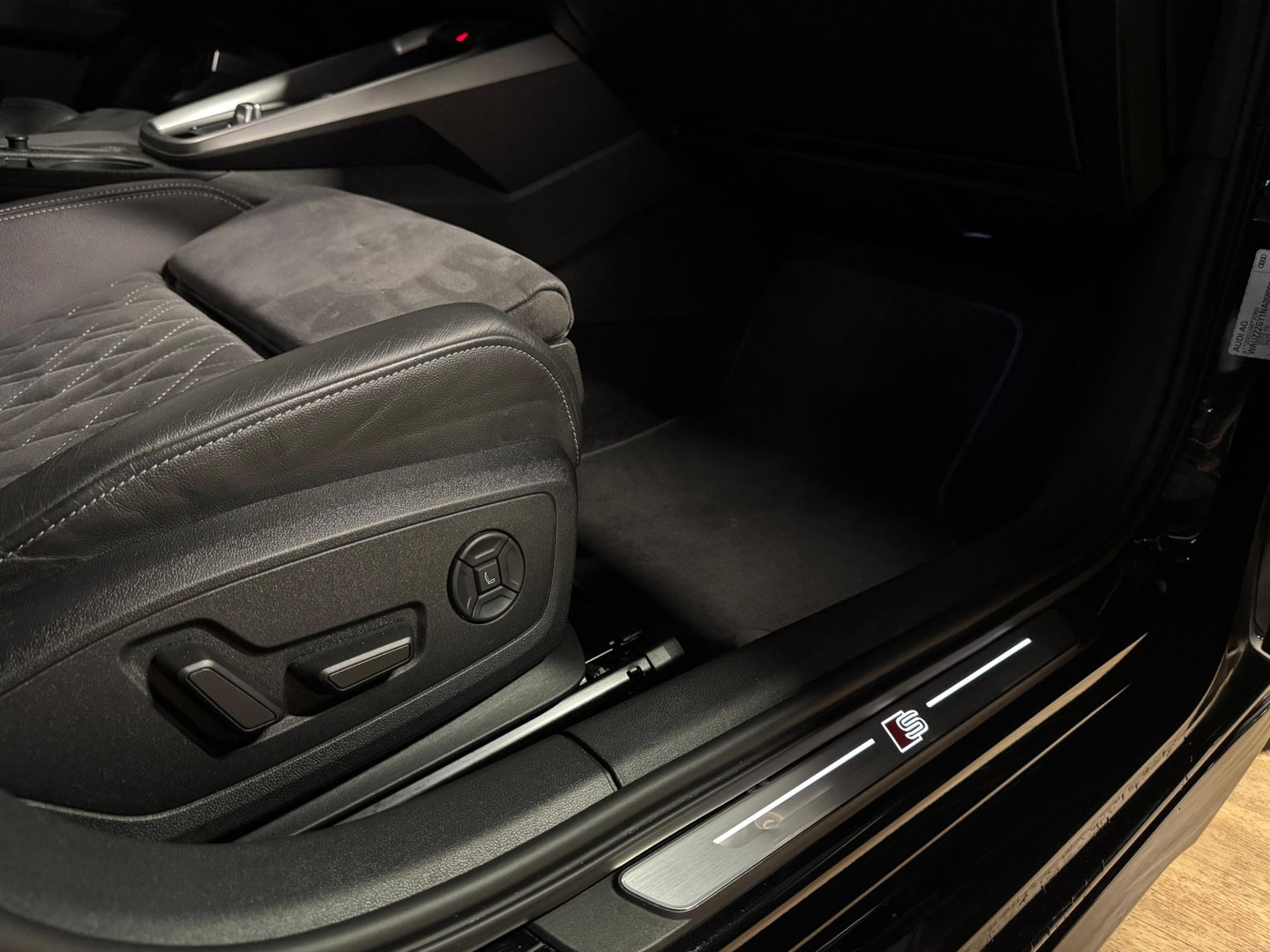 Audi A3 Sportback 45 TFSI e S edition Competition PANO VOL'