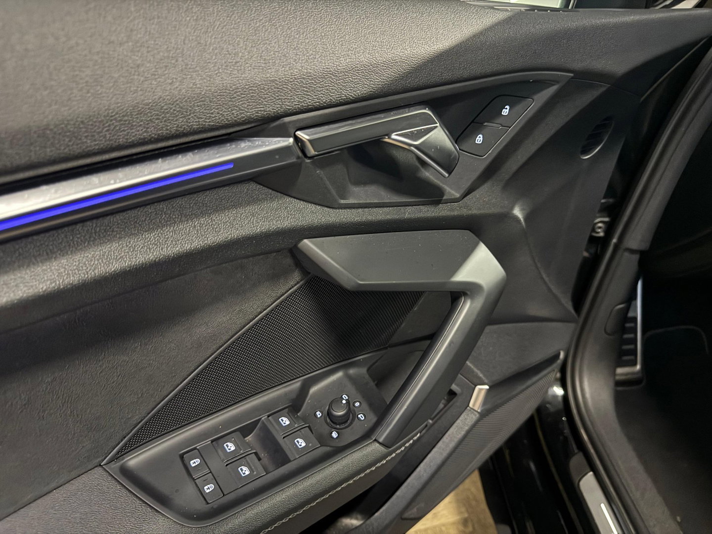 Audi A3 Sportback 45 TFSI e S edition Competition PANO VOL'