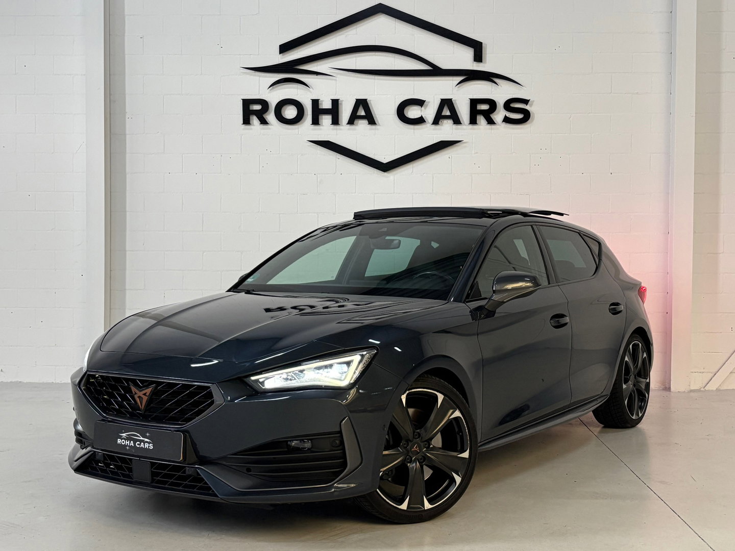 CUPRA Leon 2.0 TSI VZ 300 PK Pano*Keyless*Sfeer