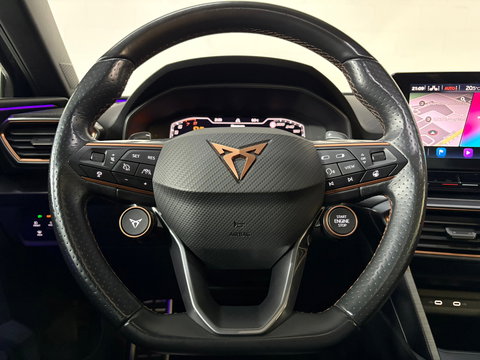 CUPRA Leon 2.0 TSI VZ 300 PK Pano*Keyless*Sfeer