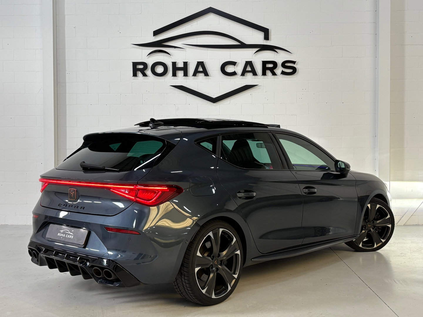 CUPRA Leon 2.0 TSI VZ 300 PK Pano*Keyless*Sfeer