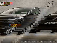 Volkswagen Polo - 1.0 TSI Sportline Automaat (APPLE CARPLAY, ADAPTIVE CRUISE CONTROL, GROOT NAVI, LM VELGEN, SPORTSTOELEN, PARKEERSENSOREN, NIEUWSTAAT)