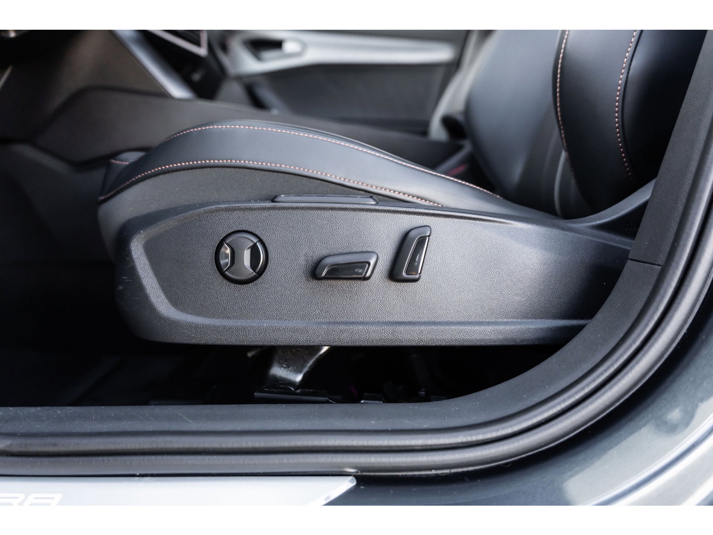 CUPRA Formentor 2.0 TSI VZ 4DRIVE KEYLESS CAMERA BEATS 20"