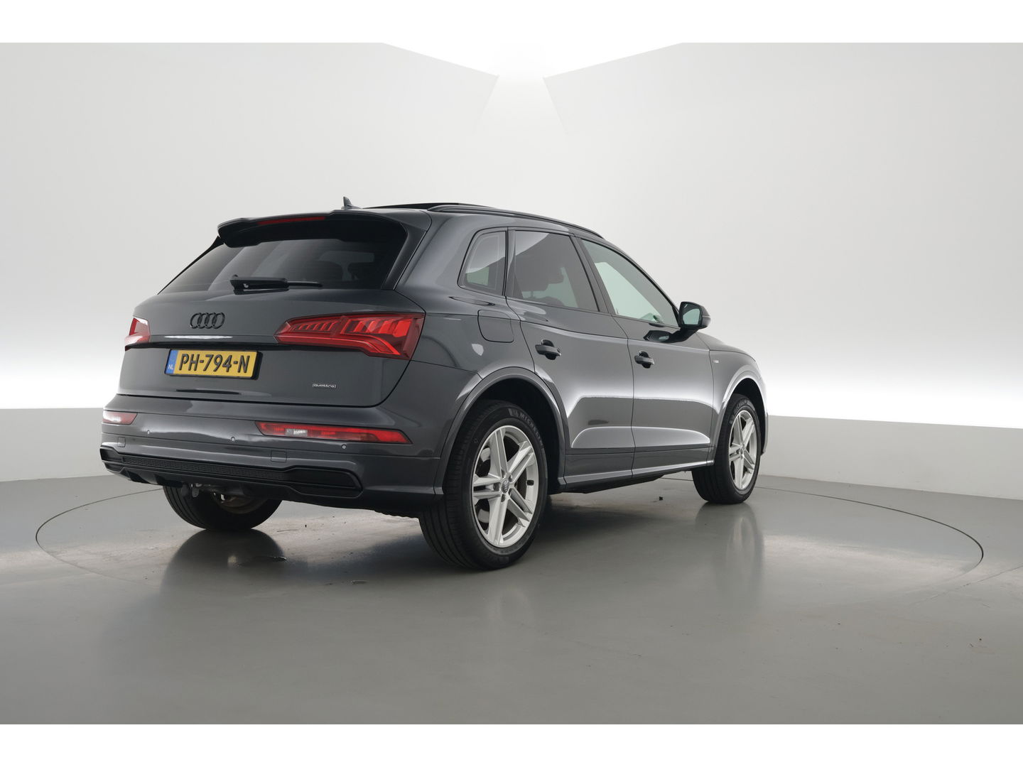 Audi Q5 2.0 TFSI quattro Sport Pro Line S | Afn. Trekhaak | Pano | Cruise Control | Stoelverw. | LED | 19'' | PDC V+A