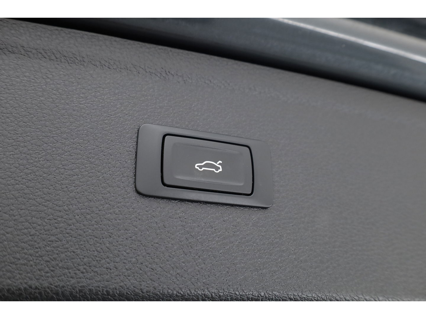 Audi Q5 2.0 TFSI quattro Sport Pro Line S | Afn. Trekhaak | Pano | Cruise Control | Stoelverw. | LED | 19'' | PDC V+A