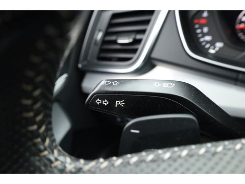 Audi Q5 2.0 TFSI quattro Sport Pro Line S | Afn. Trekhaak | Pano | Cruise Control | Stoelverw. | LED | 19'' | PDC V+A
