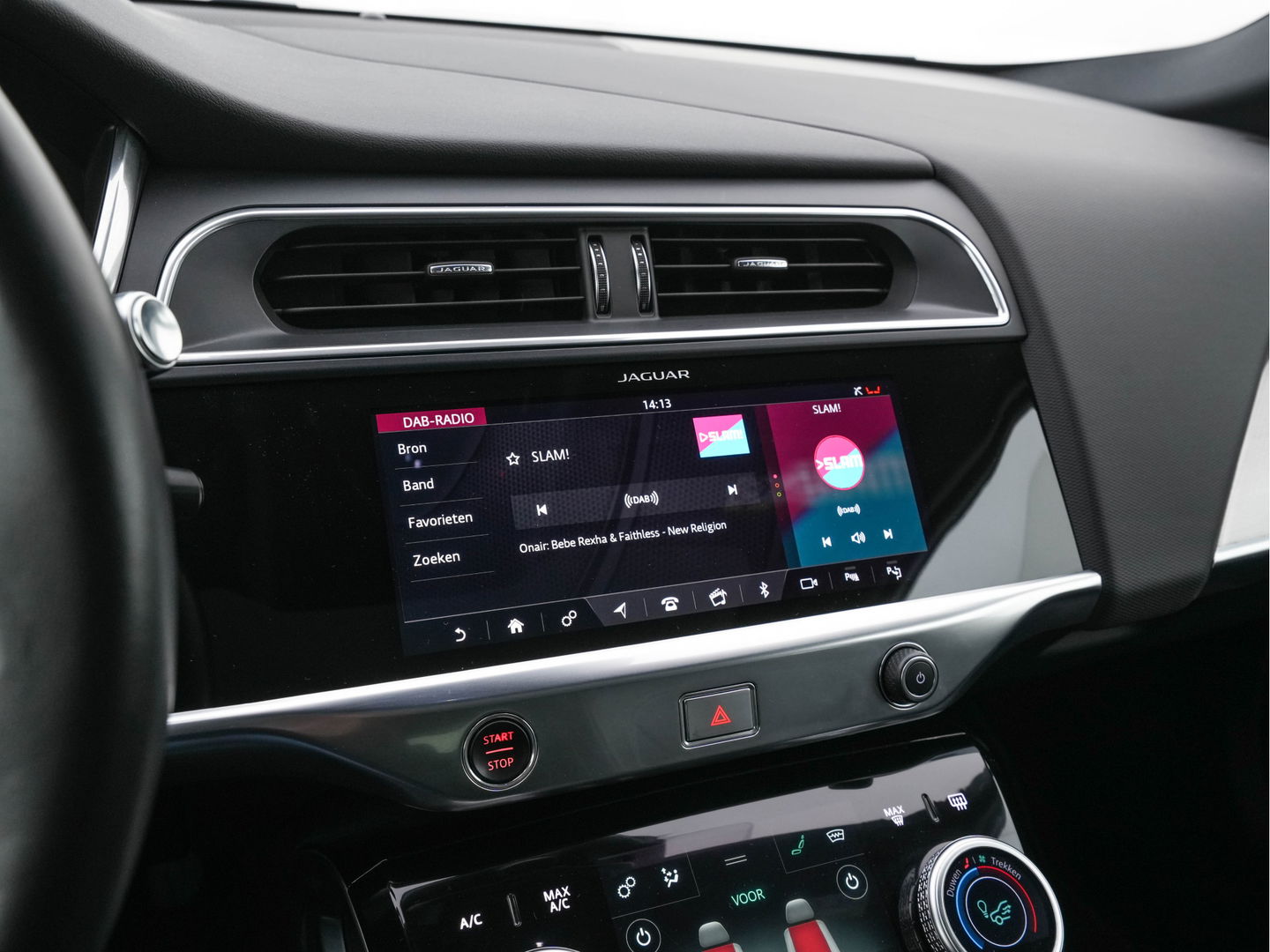 Jaguar I-PACE EV400 HSE 90 kWh AWD {SOH-86%} (INCL-BTW) *PANO | LEATHER | FULL-LED | MERIDIAN-AUDIO | TOPVIEW | MEMORY-PACK | BLINDSPOT | DIGI-COCKPIT | KEYLESS | DAB+ | NAVI-FULLMAP | ECC | HEATED-COMFORTSEATS | PDC | CCS-FASTLOADER |