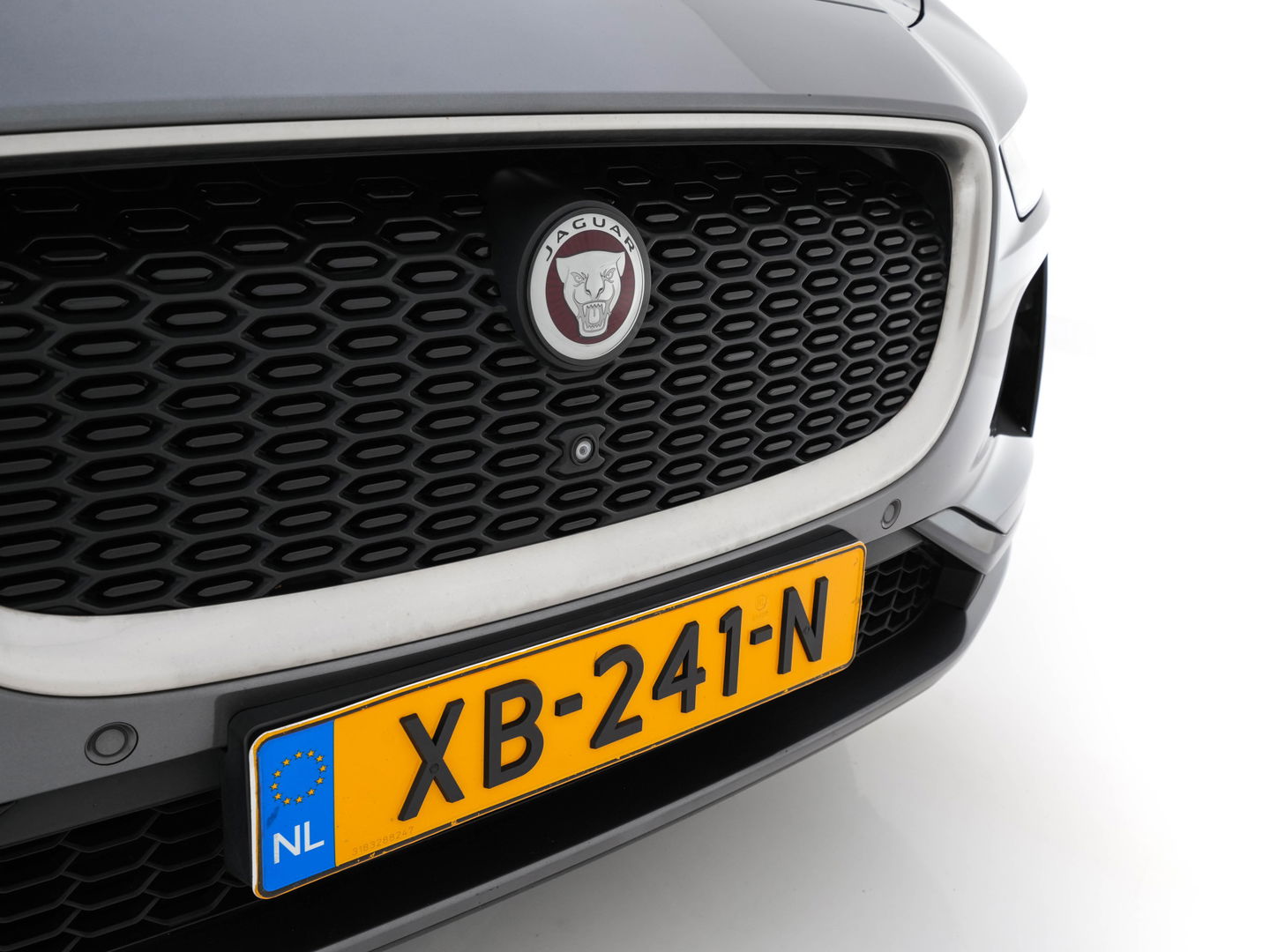 Jaguar I-PACE EV400 HSE 90 kWh AWD {SOH-86%} (INCL-BTW) *PANO | LEATHER | FULL-LED | MERIDIAN-AUDIO | TOPVIEW | MEMORY-PACK | BLINDSPOT | DIGI-COCKPIT | KEYLESS | DAB+ | NAVI-FULLMAP | ECC | HEATED-COMFORTSEATS | PDC | CCS-FASTLOADER |