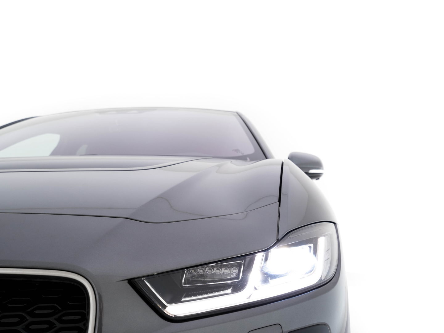 Jaguar I-PACE EV400 HSE 90 kWh AWD {SOH-86%} (INCL-BTW) *PANO | LEATHER | FULL-LED | MERIDIAN-AUDIO | TOPVIEW | MEMORY-PACK | BLINDSPOT | DIGI-COCKPIT | KEYLESS | DAB+ | NAVI-FULLMAP | ECC | HEATED-COMFORTSEATS | PDC | CCS-FASTLOADER |