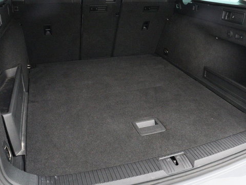 Volkswagen Passat 1.4 TSI PHEV GTE | SOH 95% | Stoelverwarming | Trekhaak | Massage | Camera | Carplay | Keyless | Matrix LED | Navigatie | Adaptive cruise | Park Assist | Climate control | Plug In