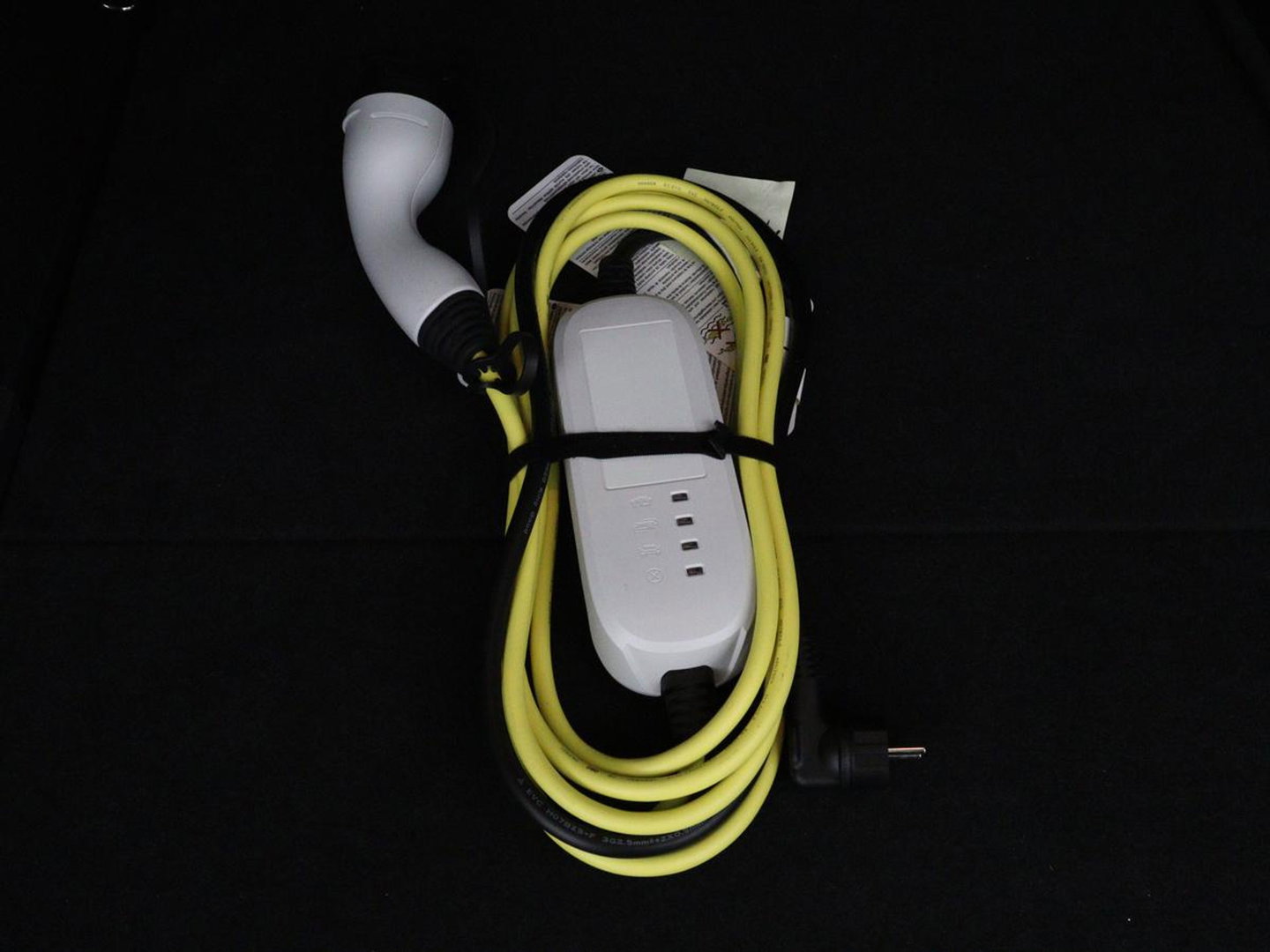 Volkswagen Passat 1.4 TSI PHEV GTE | SOH 95% | Stoelverwarming | Trekhaak | Massage | Camera | Carplay | Keyless | Matrix LED | Navigatie | Adaptive cruise | Park Assist | Climate control | Plug In