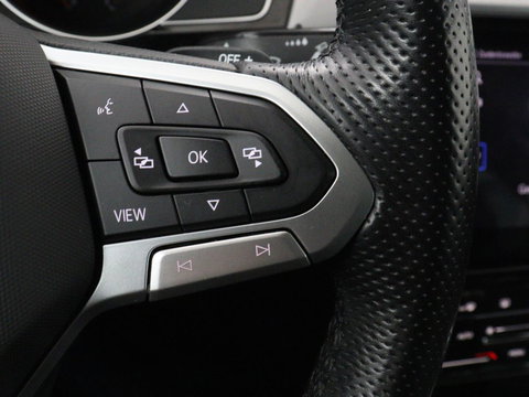 Volkswagen Passat 1.4 TSI PHEV GTE | SOH 95% | Stoelverwarming | Trekhaak | Massage | Camera | Carplay | Keyless | Matrix LED | Navigatie | Adaptive cruise | Park Assist | Climate control | Plug In