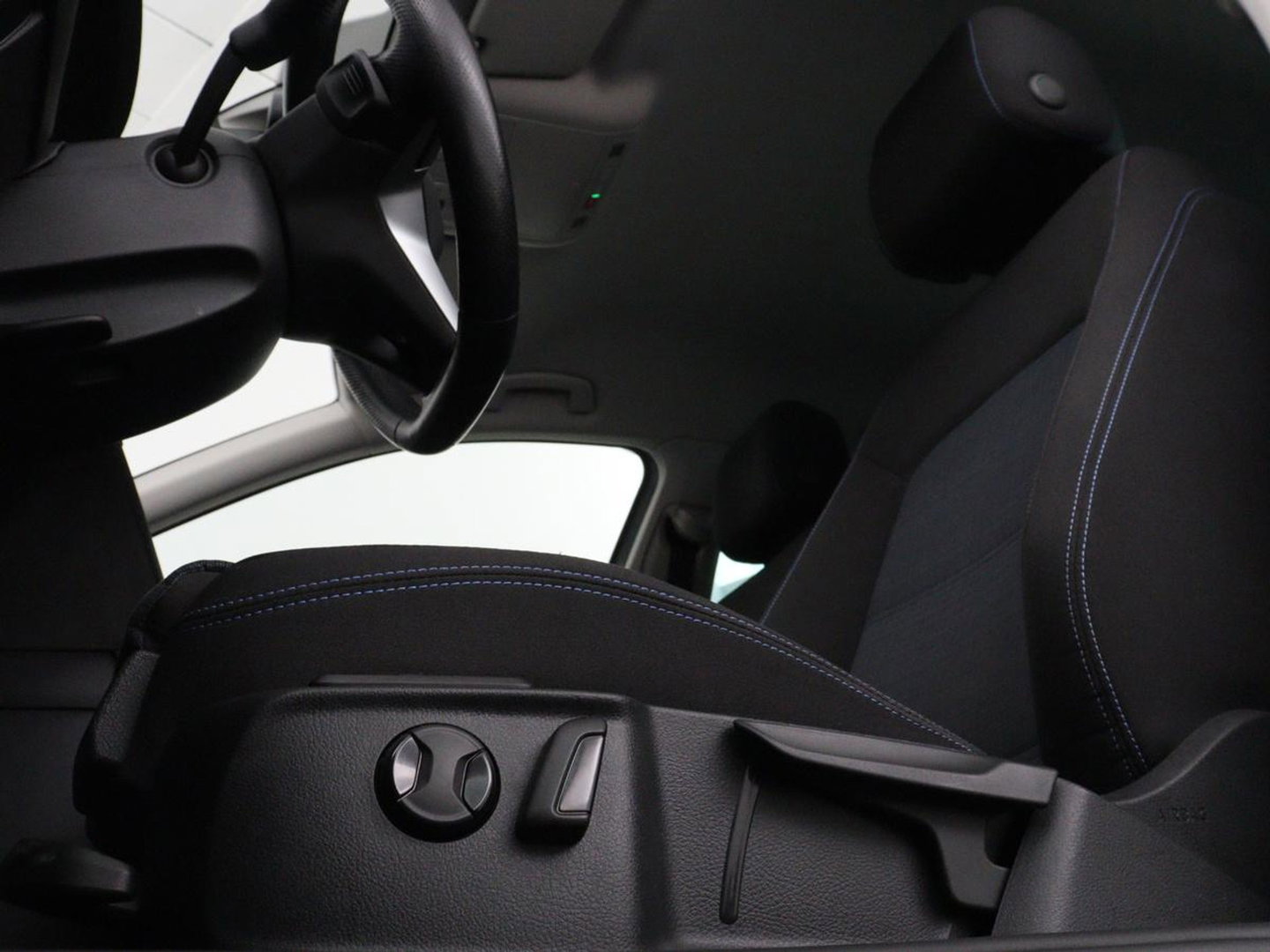 Volkswagen Passat 1.4 TSI PHEV GTE | SOH 95% | Stoelverwarming | Trekhaak | Massage | Camera | Carplay | Keyless | Matrix LED | Navigatie | Adaptive cruise | Park Assist | Climate control | Plug In