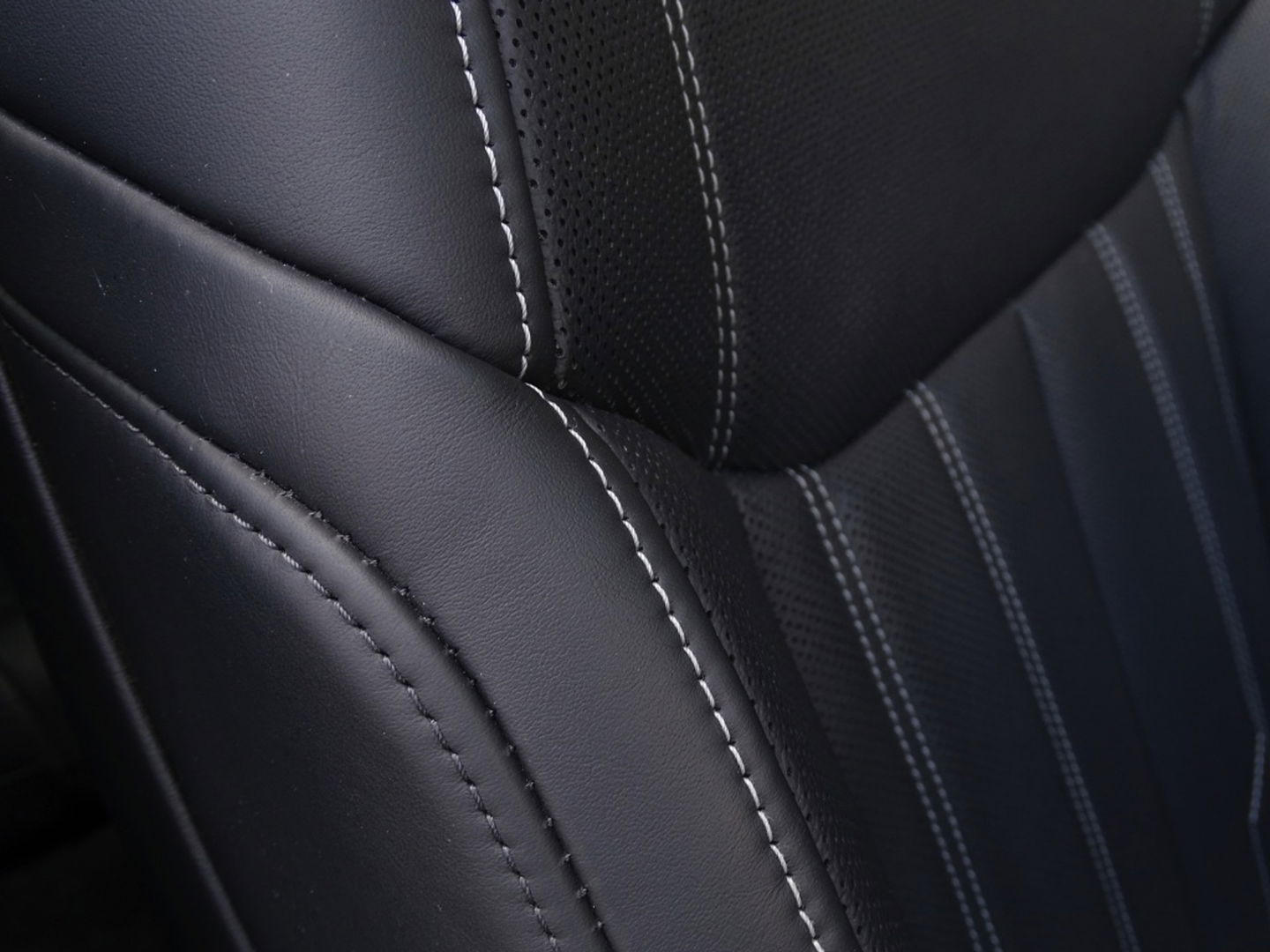 Audi A6 Avant A6 55 TFSI e 425PK ABT Edition / S-LINE / B&O