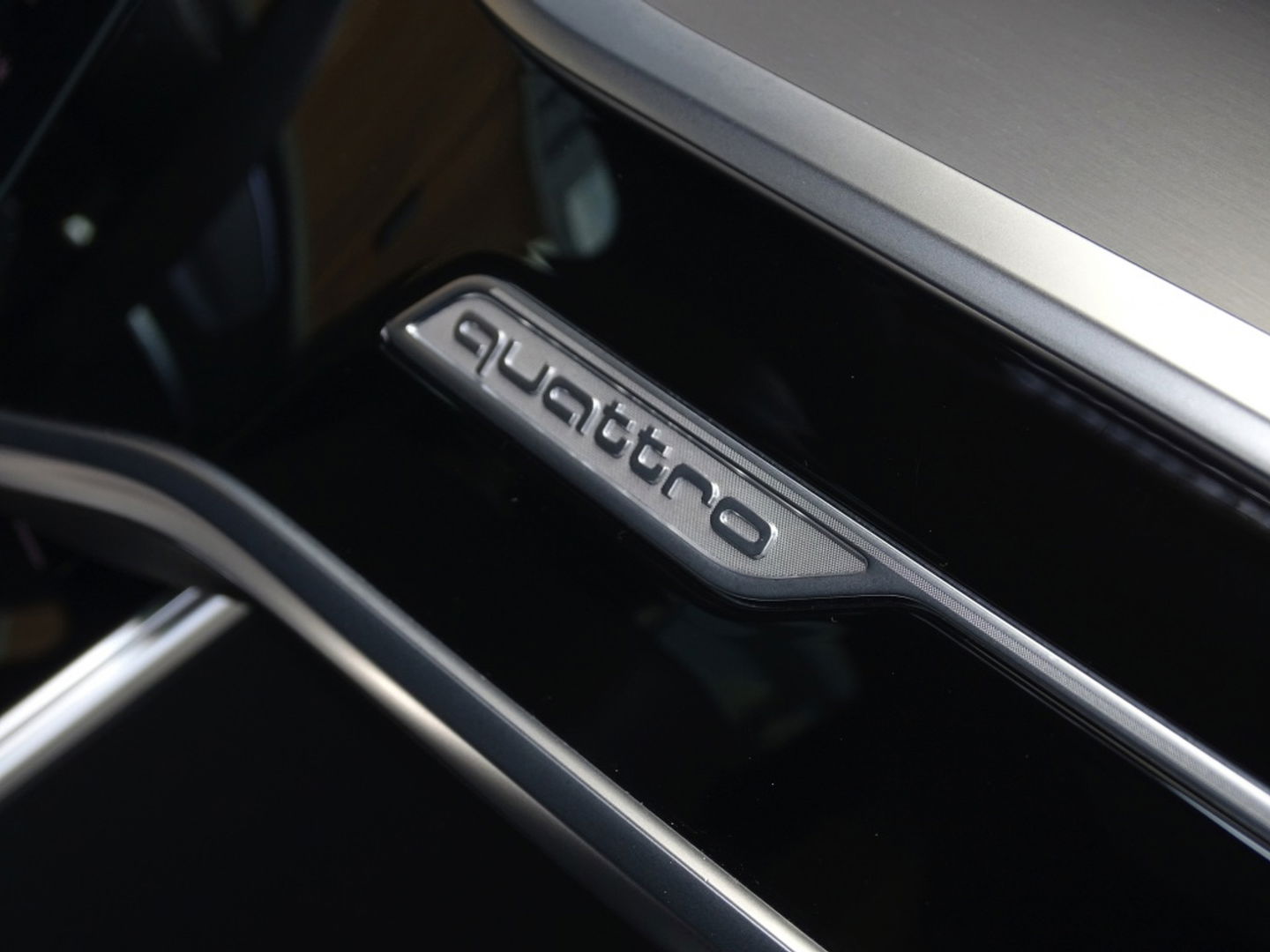 Audi A6 Avant A6 55 TFSI e 425PK ABT Edition / S-LINE / B&O