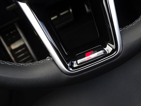 Audi A6 Avant A6 55 TFSI e 425PK ABT Edition / S-LINE / B&O