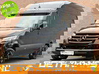 Mercedes-Benz Sprinter - 319CDI 3.0V6 190PK L2H2 / 3.500KG Trekhaak / M-Bux / Euro6