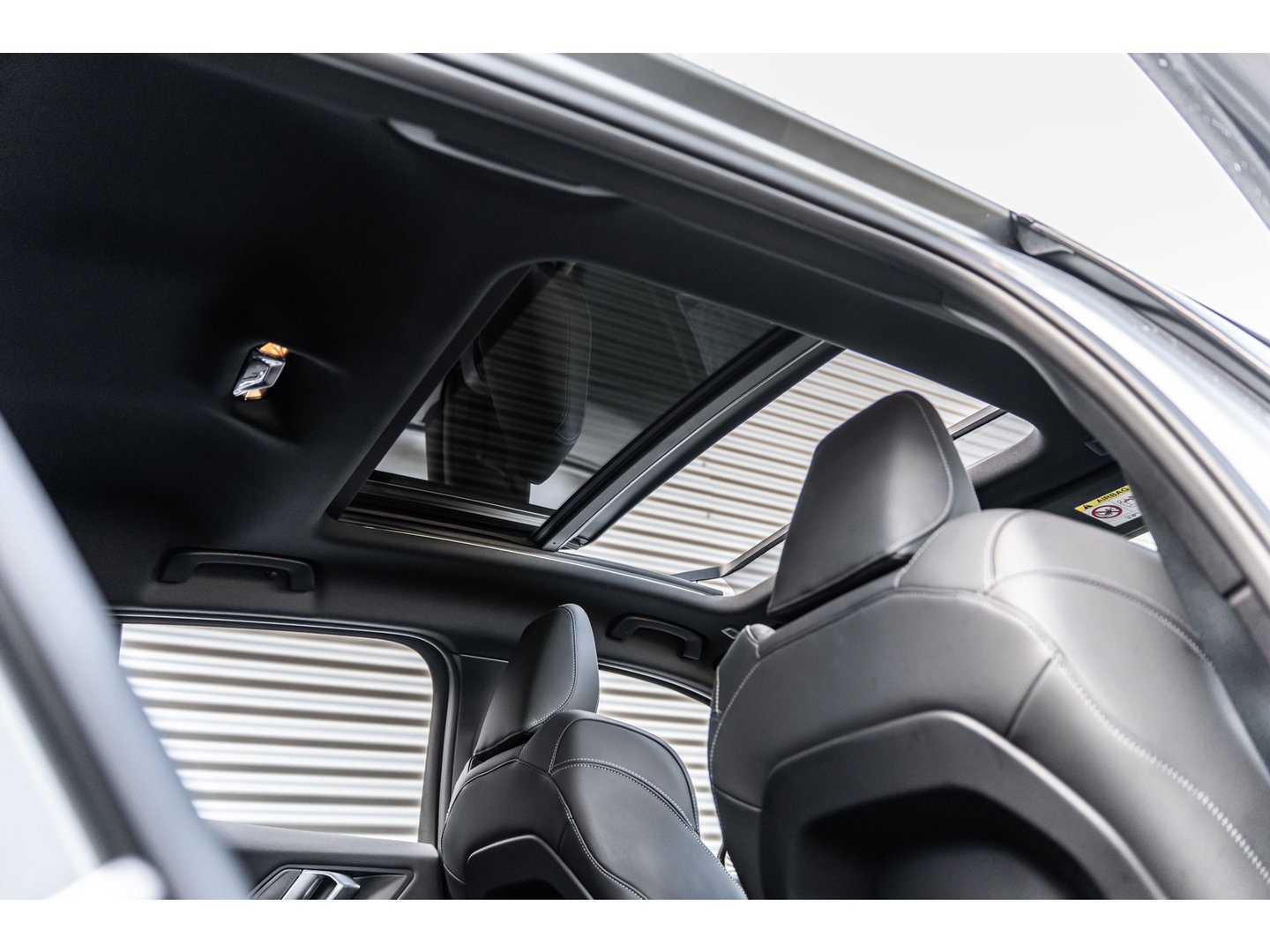 BMW 1-serie 120i M SPORT DESIGN PANO LEDER WIDESCREEN 120