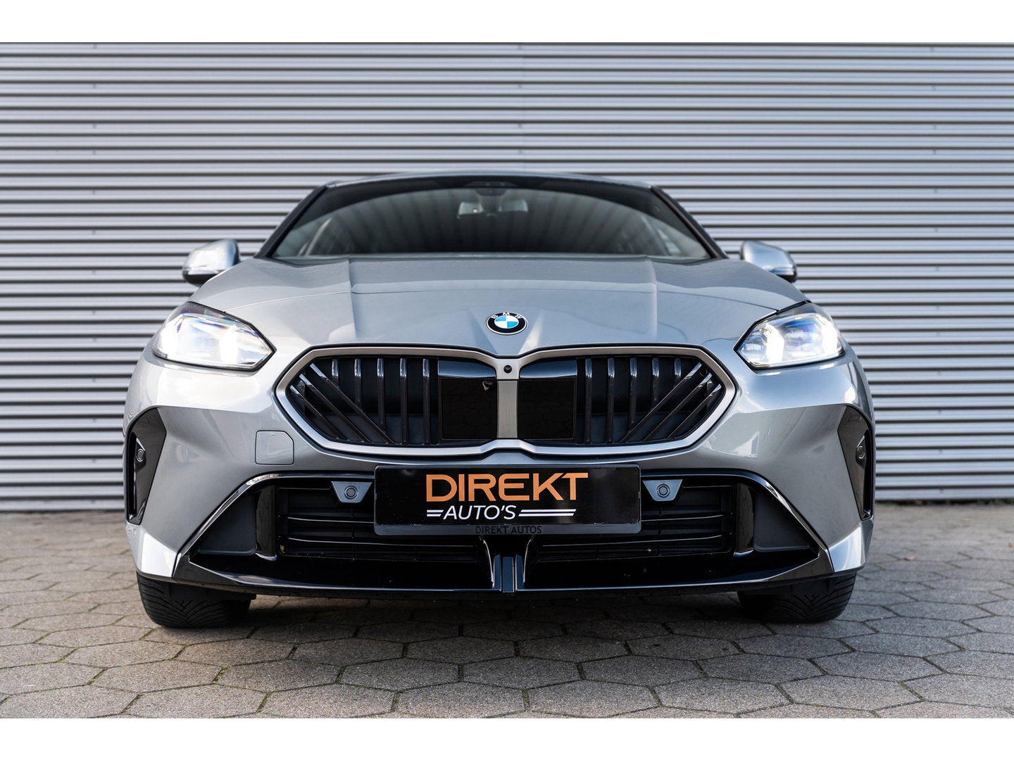 BMW 1-serie 120i M SPORT DESIGN PANO LEDER WIDESCREEN 120