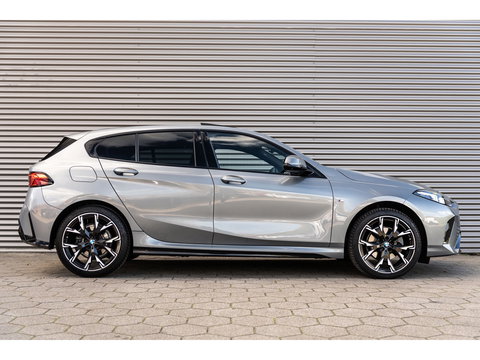 BMW 1-serie 120i M SPORT DESIGN PANO LEDER WIDESCREEN 120