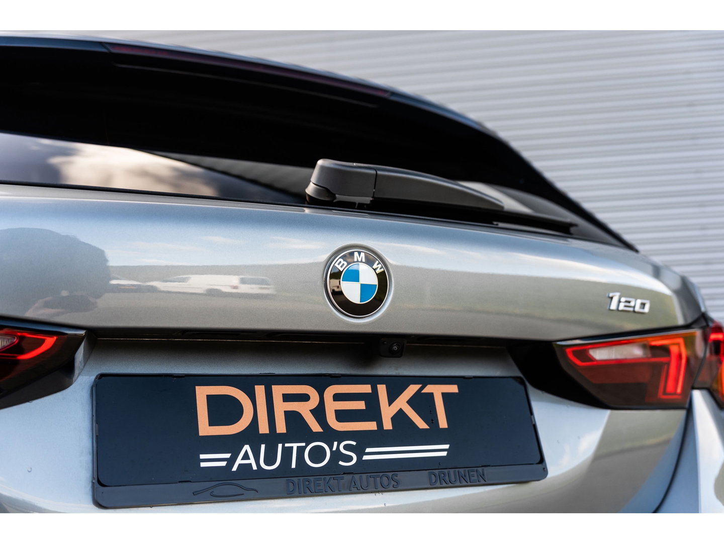 BMW 1-serie 120i M SPORT DESIGN PANO LEDER WIDESCREEN 120