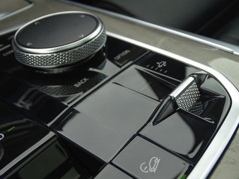 BMW X5 45e 394PK M-Sport / M- Individual / Skylounge / Laser / 360°