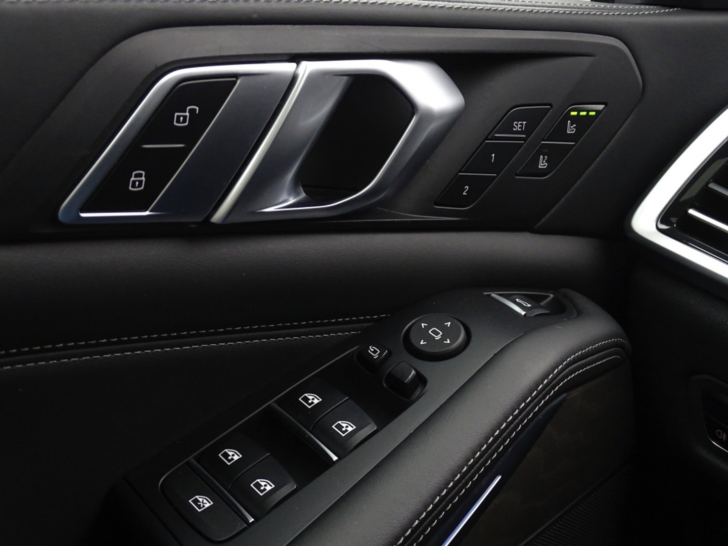 BMW X5 45e 394PK M-Sport / M- Individual / Skylounge / Laser / 360°