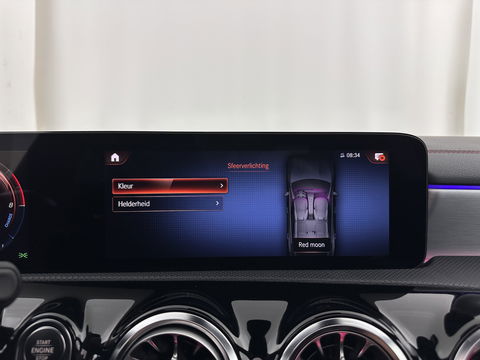 Mercedes-Benz CLA-Klasse 250 e AMG Line (Plug-In) (INCL-BTW) Aut. *PANO | LEATHER-MICORFIBRE | WIDESCREEN-COCKPIT | FULL-LED | AMBIENTLIGHT | CAMERA | M-BUX-NAVI | ECC | SHIFTPADDLES | PDC | CRUISE | DAB | HEATED-SPORTSEATS | 18"ALU*