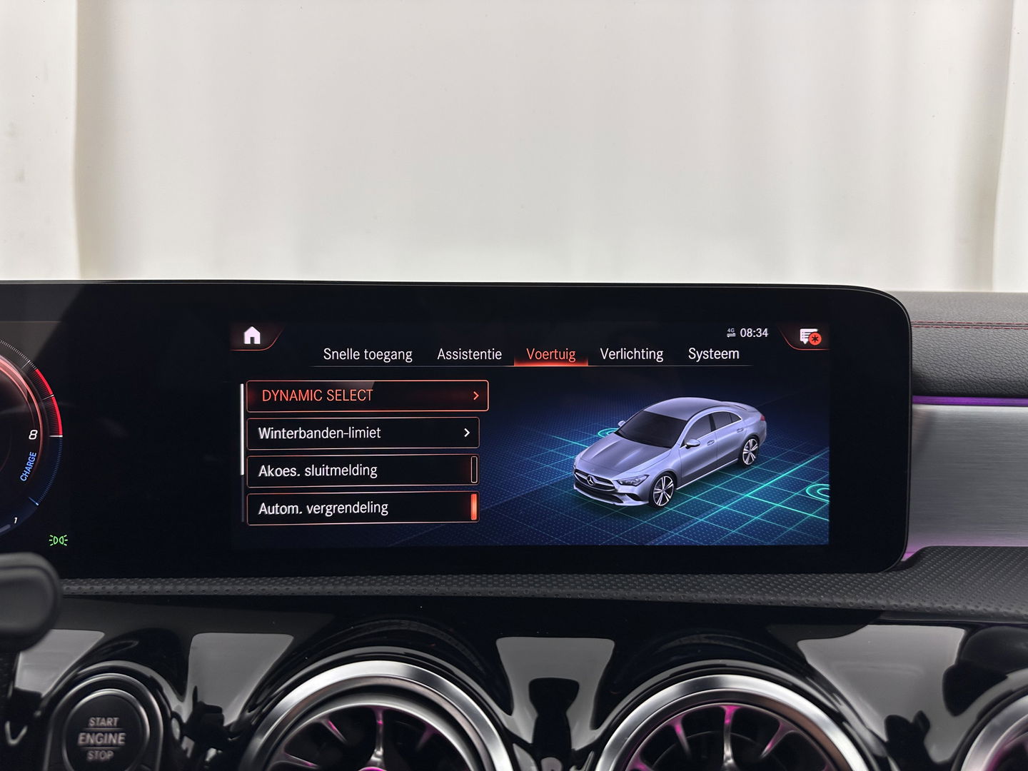 Mercedes-Benz CLA-Klasse 250 e AMG Line (Plug-In) (INCL-BTW) Aut. *PANO | LEATHER-MICORFIBRE | WIDESCREEN-COCKPIT | FULL-LED | AMBIENTLIGHT | CAMERA | M-BUX-NAVI | ECC | SHIFTPADDLES | PDC | CRUISE | DAB | HEATED-SPORTSEATS | 18"ALU*