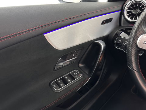 Mercedes-Benz CLA-Klasse 250 e AMG Line (Plug-In) (INCL-BTW) Aut. *PANO | LEATHER-MICORFIBRE | WIDESCREEN-COCKPIT | FULL-LED | AMBIENTLIGHT | CAMERA | M-BUX-NAVI | ECC | SHIFTPADDLES | PDC | CRUISE | DAB | HEATED-SPORTSEATS | 18"ALU*