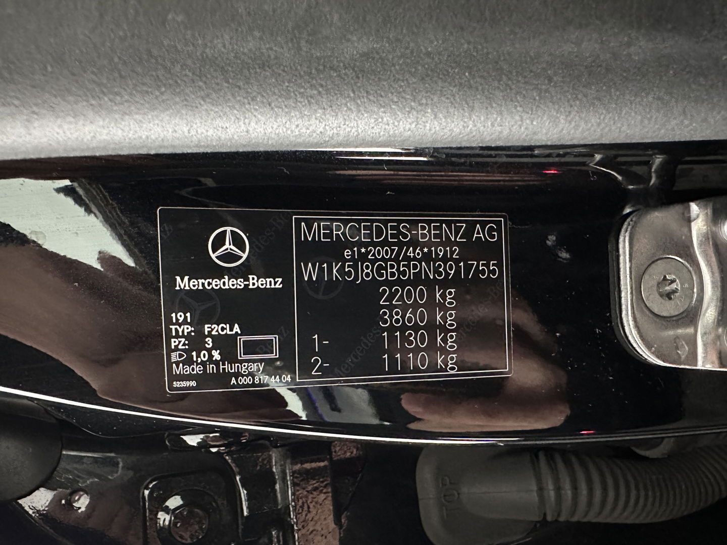 Mercedes-Benz CLA-Klasse 250 e AMG Line (Plug-In) (INCL-BTW) Aut. *PANO | LEATHER-MICORFIBRE | WIDESCREEN-COCKPIT | FULL-LED | AMBIENTLIGHT | CAMERA | M-BUX-NAVI | ECC | SHIFTPADDLES | PDC | CRUISE | DAB | HEATED-SPORTSEATS | 18"ALU*