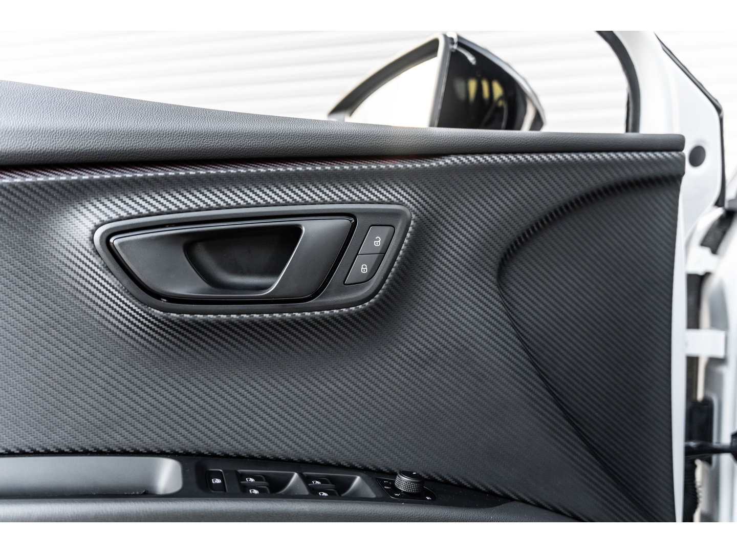 SEAT Leon ST 2.0 TSI CUPRA R 4DRIVE PANO CARBON BREMBO BEATS