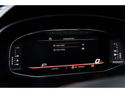 SEAT Leon ST 2.0 TSI CUPRA R 4DRIVE PANO CARBON BREMBO BEATS